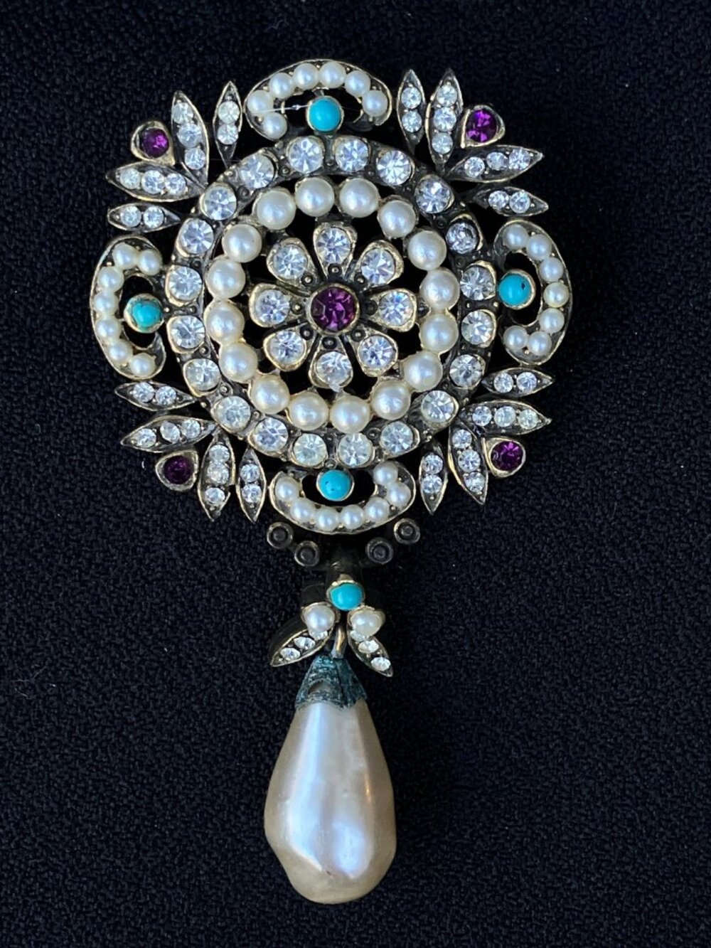 Kramer Rhinestone Pearl Dangle Pendant/Brooch - Picture 12 of 12